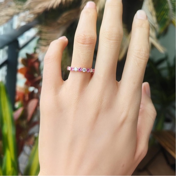 18k Diamond Pink Sapphire Eternity Ring Band - Picture 3 of 10